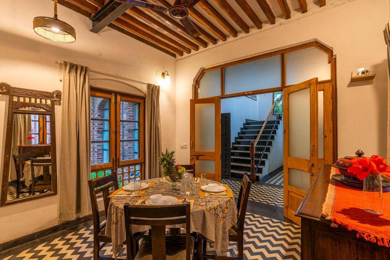 Stayvista'S Peepal Haveli - Rustic Kothi With Terrace, Breathtaking View & Bonfire Narainpur  Exterior photo